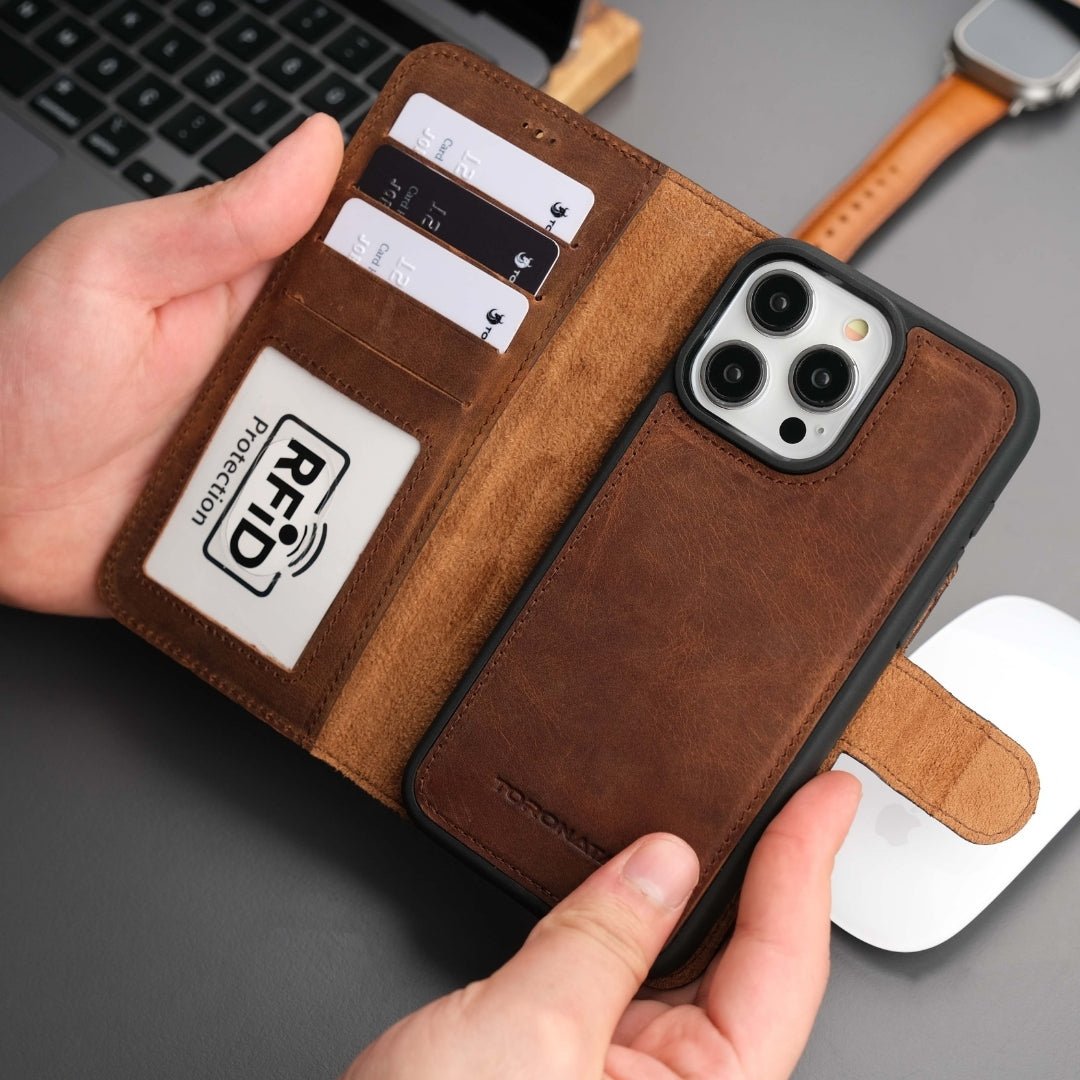 Casper iPhone 17 Pro Max Leather Wallet Case – MagSafe Compatible