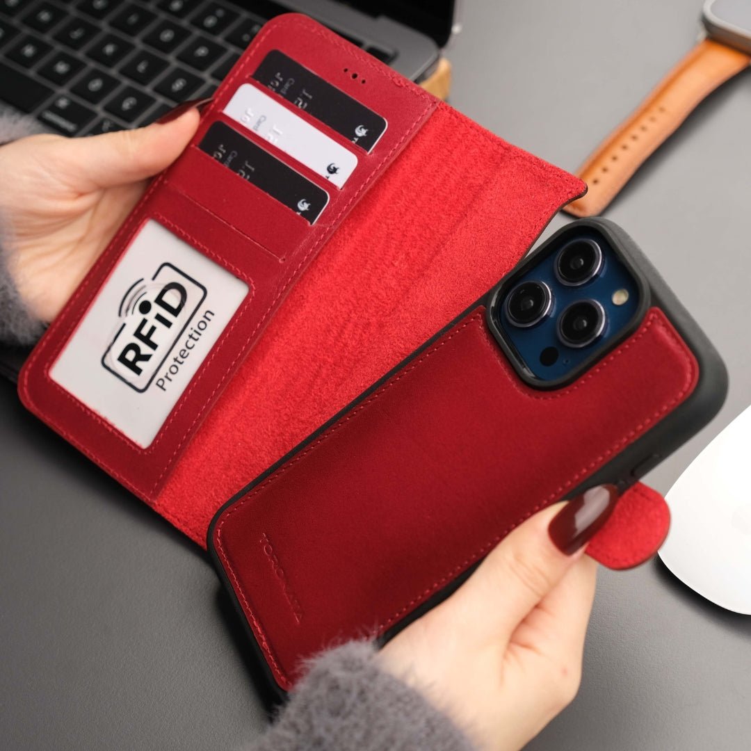 Casper iPhone 17 Pro Max Leather Wallet Case – MagSafe Compatible